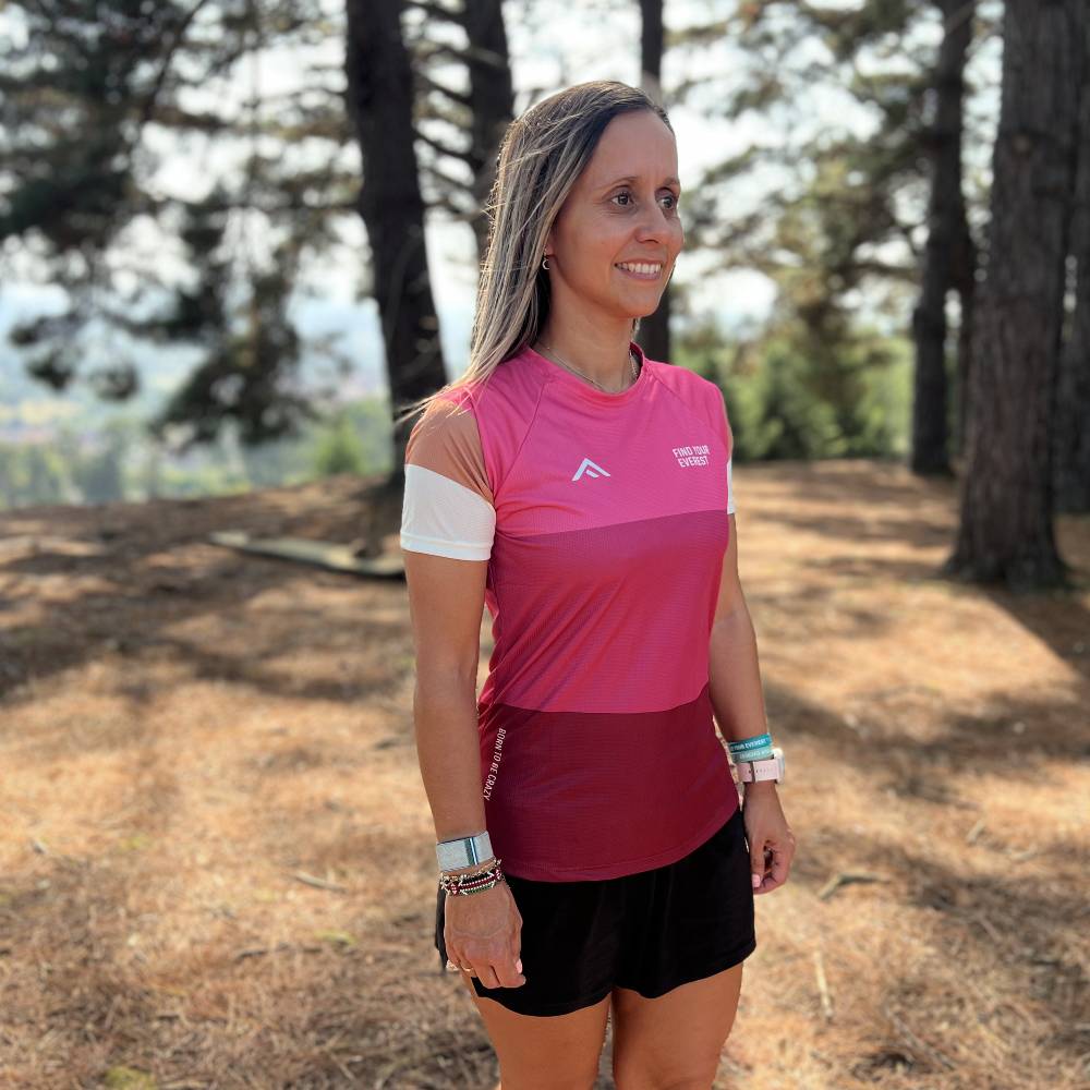 CAMISETA TÉCNICA FIND YOUR EVEREST MUJER - Wild Berry - Image 9