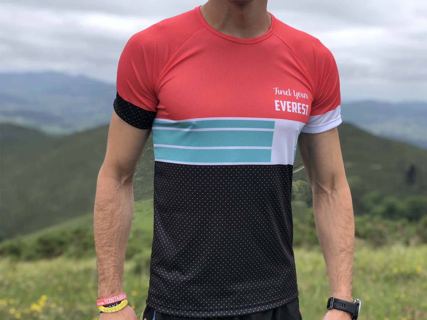 CAMISETA TÉCNICA FIND YOUR EVEREST - Red - Image 3